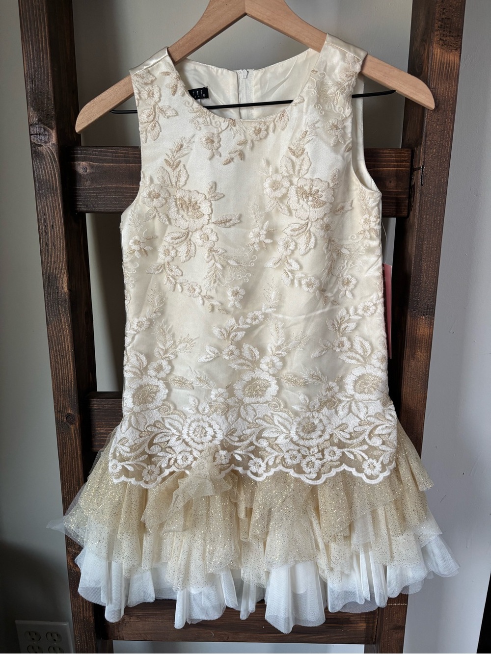 NWT Biscotti Cream and Gold Floral Lace Dress